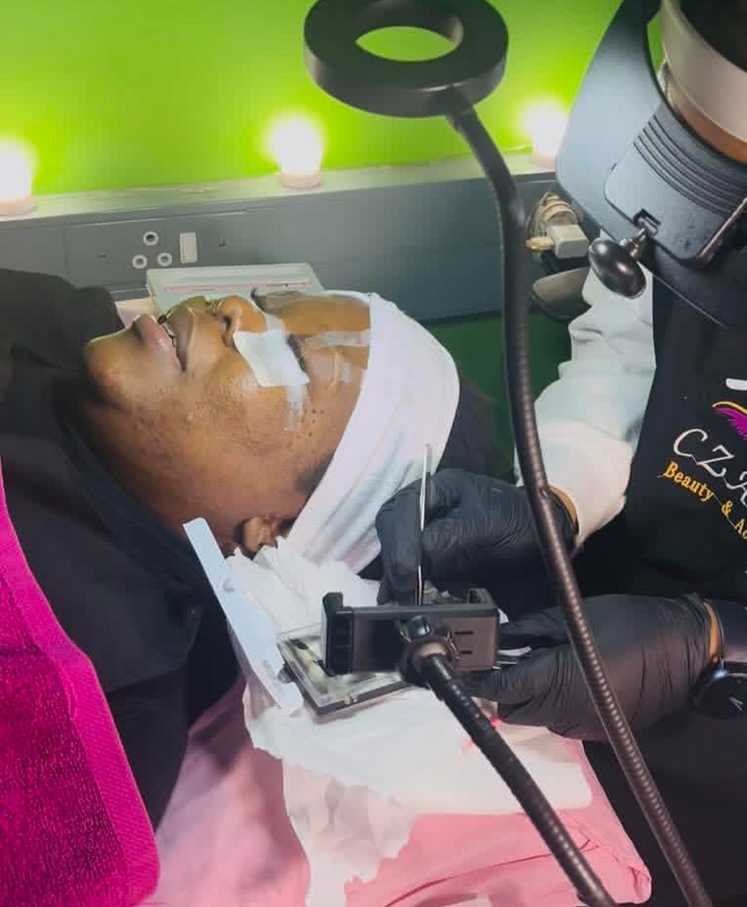 Eyelash Extension Course